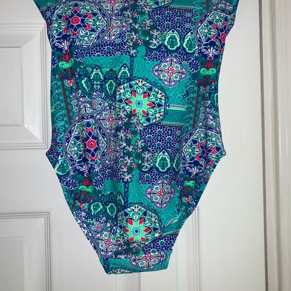 NWOT, Ceeb Swimsuit, Size 8 - Picture 2 of 5
